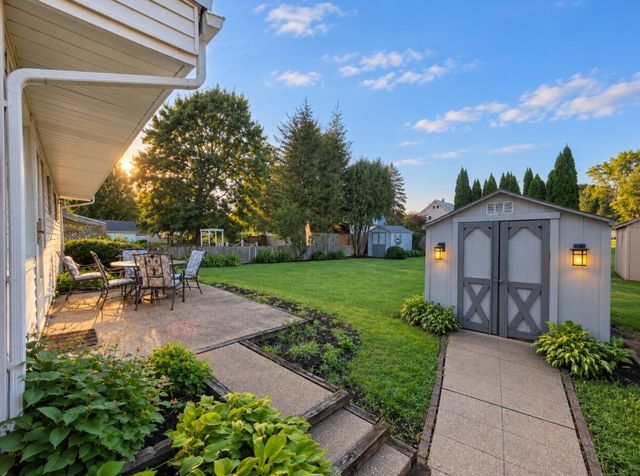 1747 CHARLES Street, Erie, PA 16509