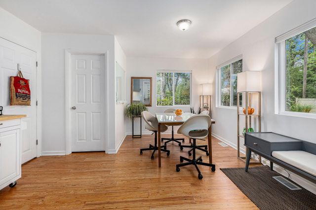 2657 Elmwood Avenue, Ann Arbor, MI 48104