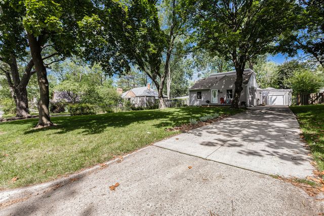2657 Elmwood Avenue, Ann Arbor, MI 48104