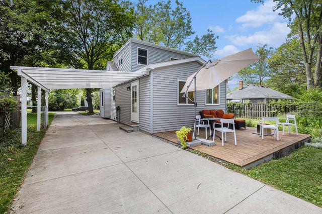 2657 Elmwood Avenue, Ann Arbor, MI 48104