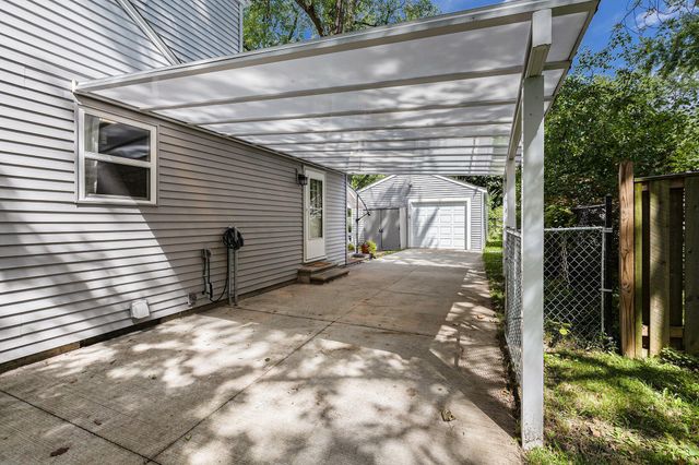2657 Elmwood Avenue, Ann Arbor, MI 48104