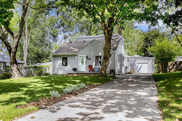 2657 Elmwood Avenue, Ann Arbor, MI 48104