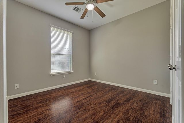 13425 Raintree Drive, Montgomery, TX 77356