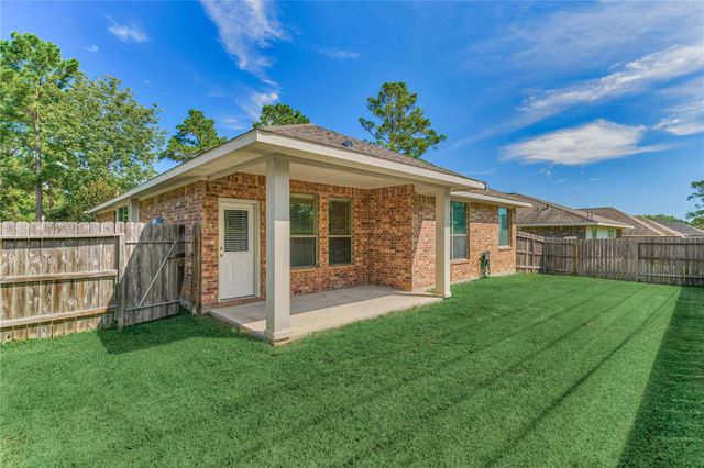 13425 Raintree Drive, Montgomery, TX 77356