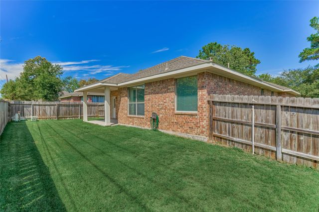 13425 Raintree Drive, Montgomery, TX 77356