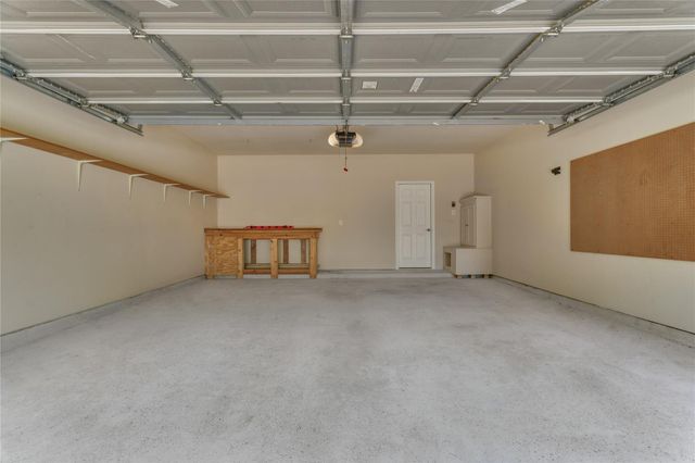 13425 Raintree Drive, Montgomery, TX 77356
