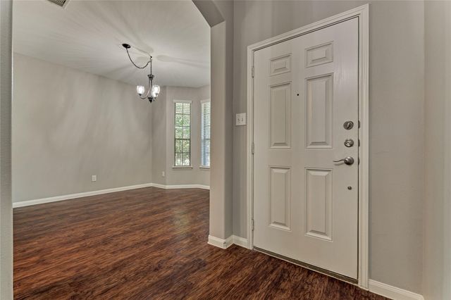 13425 Raintree Drive, Montgomery, TX 77356
