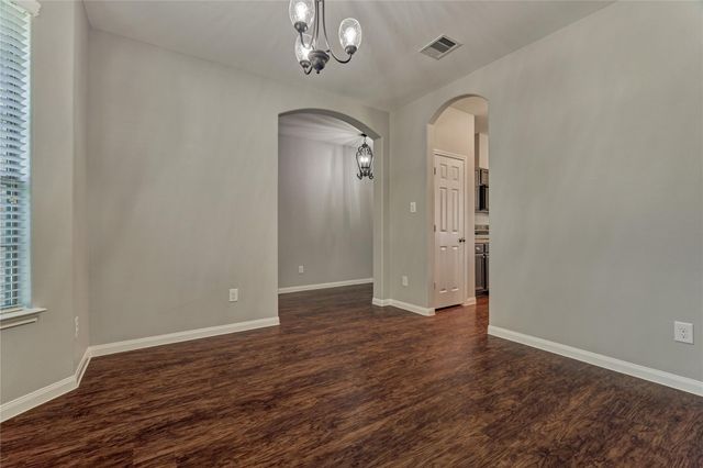 13425 Raintree Drive, Montgomery, TX 77356