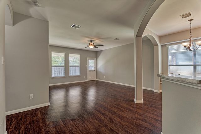 13425 Raintree Drive, Montgomery, TX 77356
