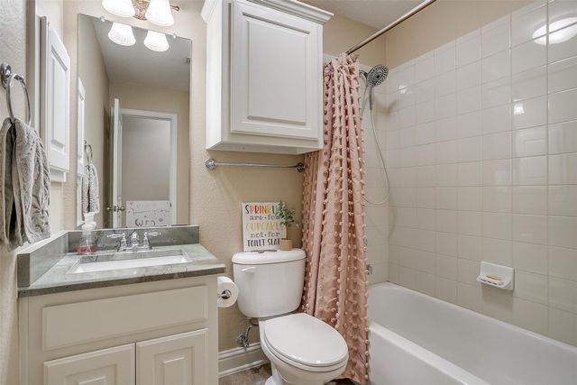 2632 Lakebend Drive, Grand Prairie, TX 75054