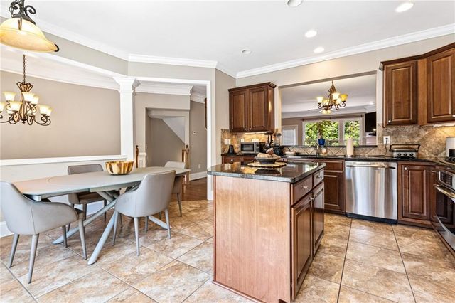 890 West Road, Atlanta, GA 30324