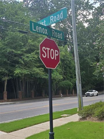 890 West Road, Atlanta, GA 30324