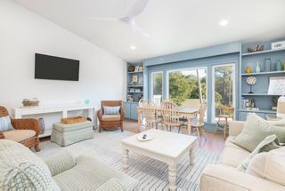 10 Lagoon Villas, Isle Of Palms, SC 29451