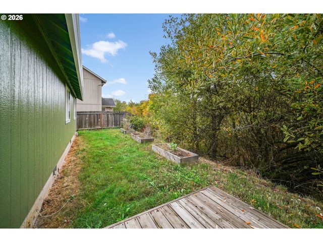 371 HOBSON St, Stayton, OR 97383