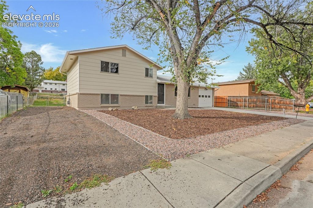 316 Cranbrook Circle, Colorado Springs, CO 80906 — photo 4