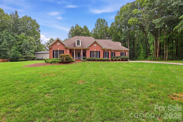 7925 Old Salisbury Road, Linwood, NC 27299