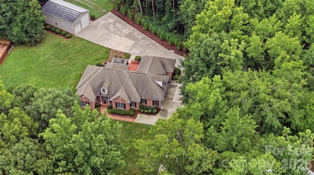 7925 Old Salisbury Road, Linwood, NC 27299