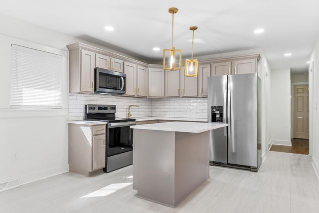 1090 Rodney Road, Orangeburg, SC 29115