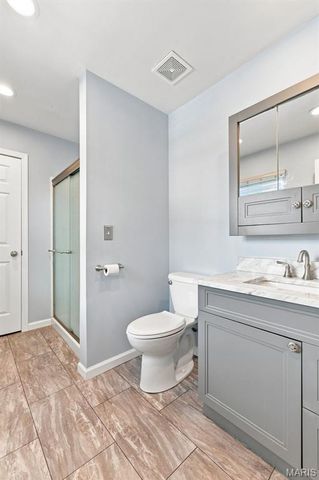 3927 Summerfield Parkway, St Charles, MO 63304