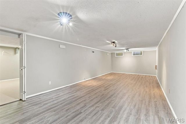 3927 Summerfield Parkway, St Charles, MO 63304