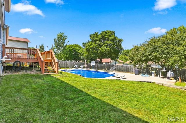 3927 Summerfield Parkway, St Charles, MO 63304