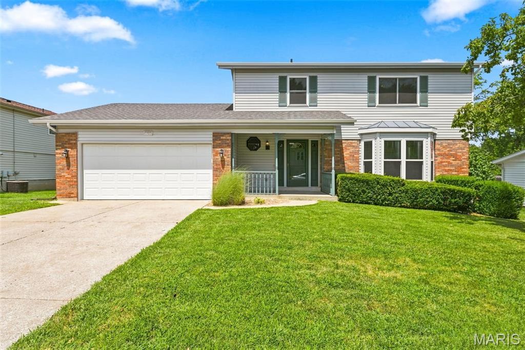 3927 Summerfield Parkway, St Charles, MO 63304