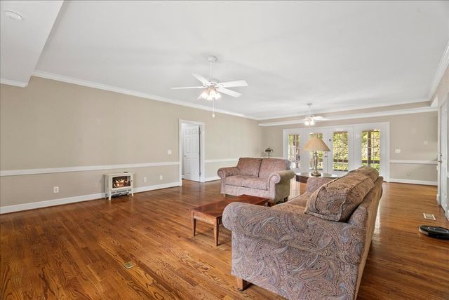 300 Pemotoma Way, Chatsworth, GA 30705