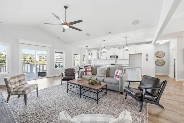 517 Sea Island Way, North Myrtle Beach, SC 29582