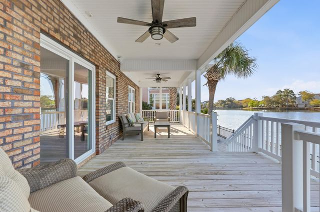 517 Sea Island Way, North Myrtle Beach, SC 29582
