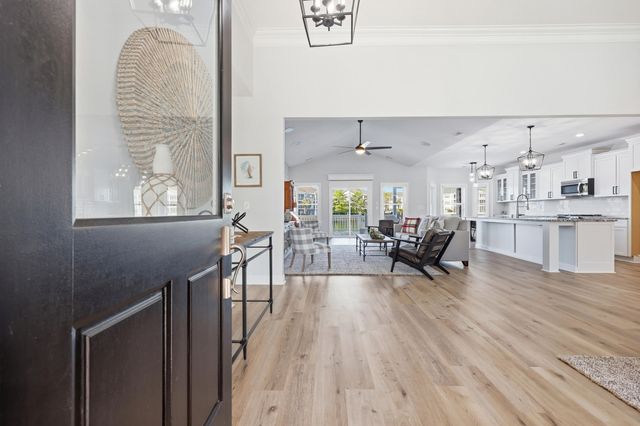 517 Sea Island Way, North Myrtle Beach, SC 29582