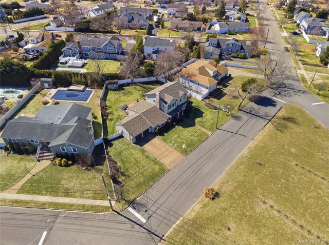 102 Peconic Drive S, Massapequa, NY 11758