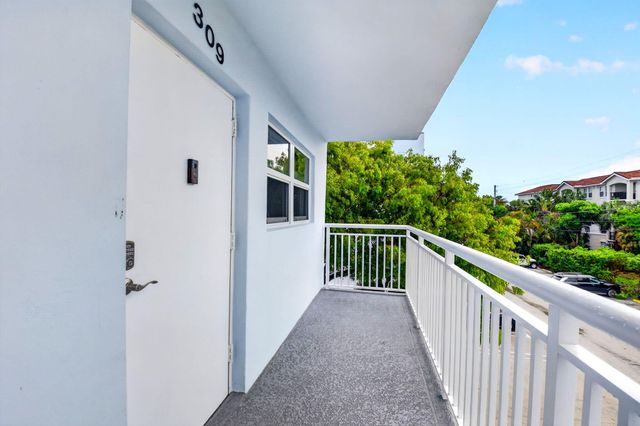 2016 S Federal Highway E309, Boynton Beach, FL 33435