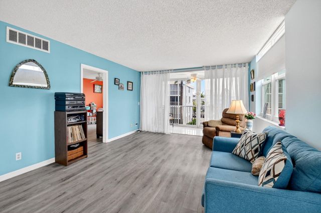 2016 S Federal Highway E309, Boynton Beach, FL 33435