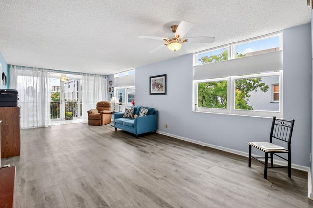 2016 S Federal Highway E309, Boynton Beach, FL 33435