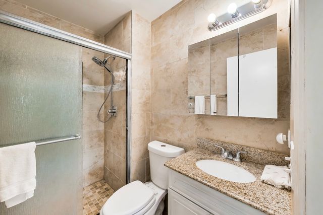 1264 WILLIAMSBURG Drive D1, Schaumburg, IL 60193