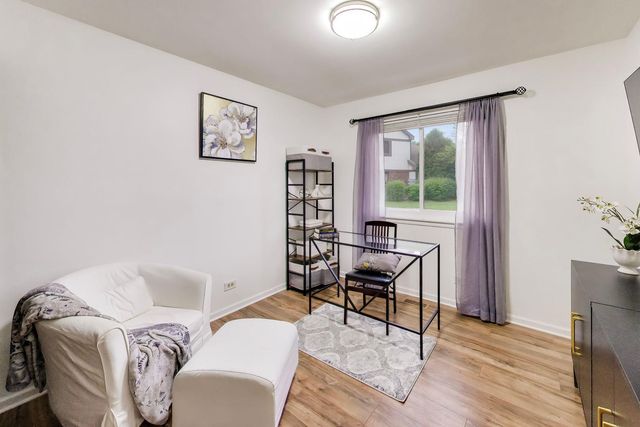 1264 WILLIAMSBURG Drive D1, Schaumburg, IL 60193