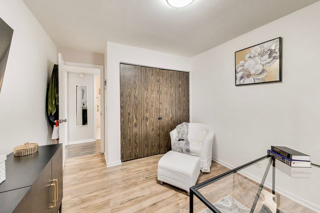1264 WILLIAMSBURG Drive D1, Schaumburg, IL 60193