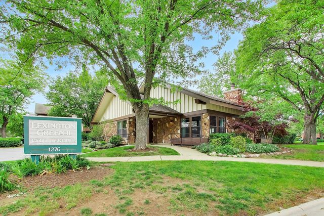 1264 WILLIAMSBURG Drive D1, Schaumburg, IL 60193