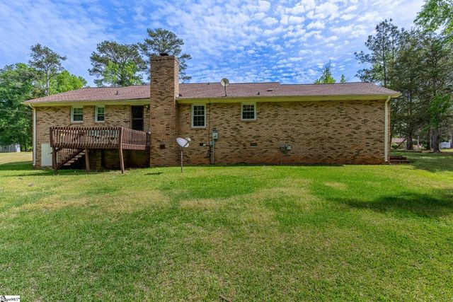 103 Manning Court, Greenwood, SC 29649