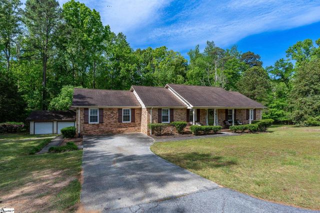 103 Manning Court, Greenwood, SC 29649
