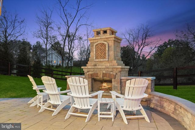 14840 CREEK POINT COURT, Hillsboro, VA 20132