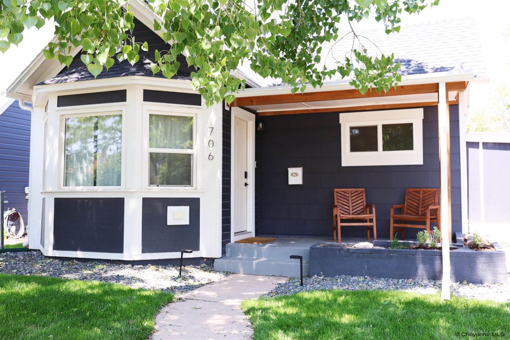 706 W 26TH ST, Cheyenne, WY 82001