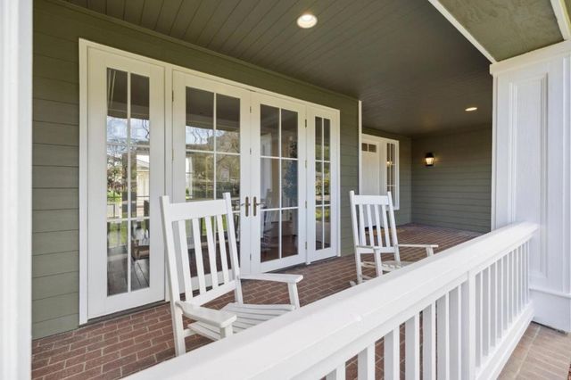 1450 Lakeview Court, San Martin, CA 95046