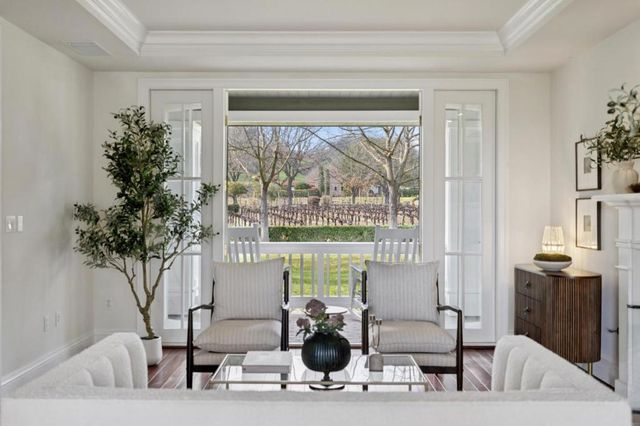 1450 Lakeview Court, San Martin, CA 95046