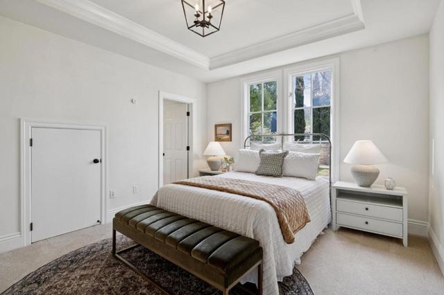 1450 Lakeview Court, San Martin, CA 95046