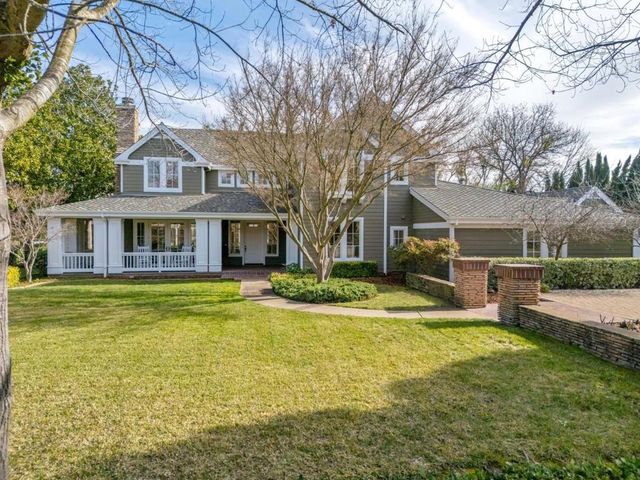 1450 Lakeview Court, San Martin, CA 95046