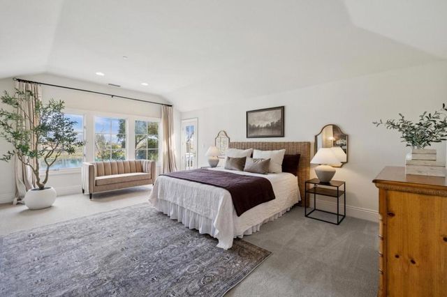 1450 Lakeview Court, San Martin, CA 95046