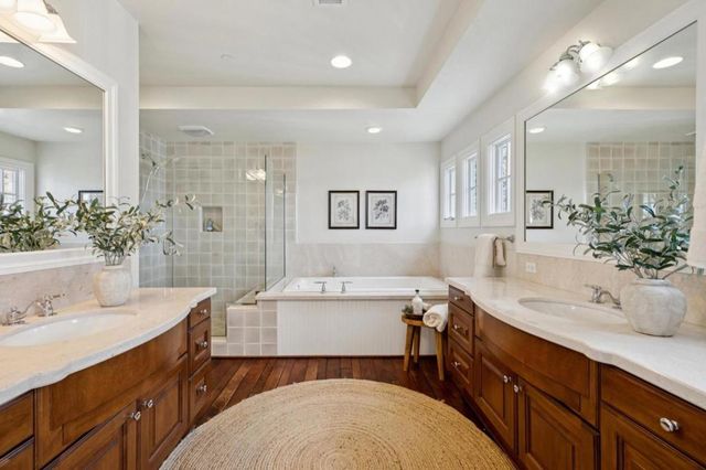 1450 Lakeview Court, San Martin, CA 95046