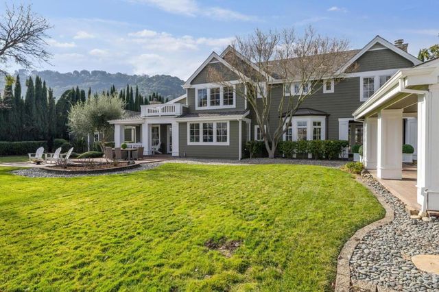 1450 Lakeview Court, San Martin, CA 95046