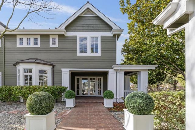 1450 Lakeview Court, San Martin, CA 95046